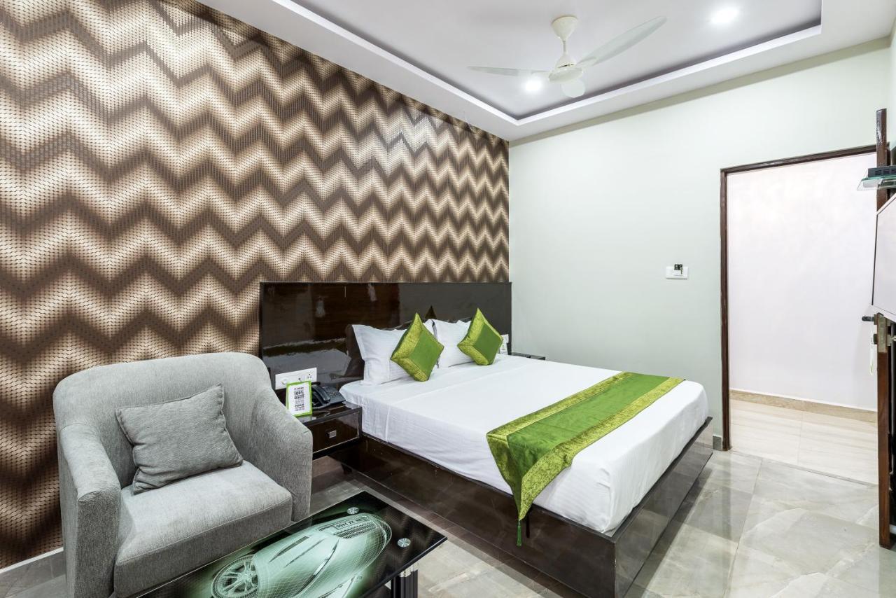 Treebo Greenwood Premier Suites, Old Airport Road Bangalore Exterior foto